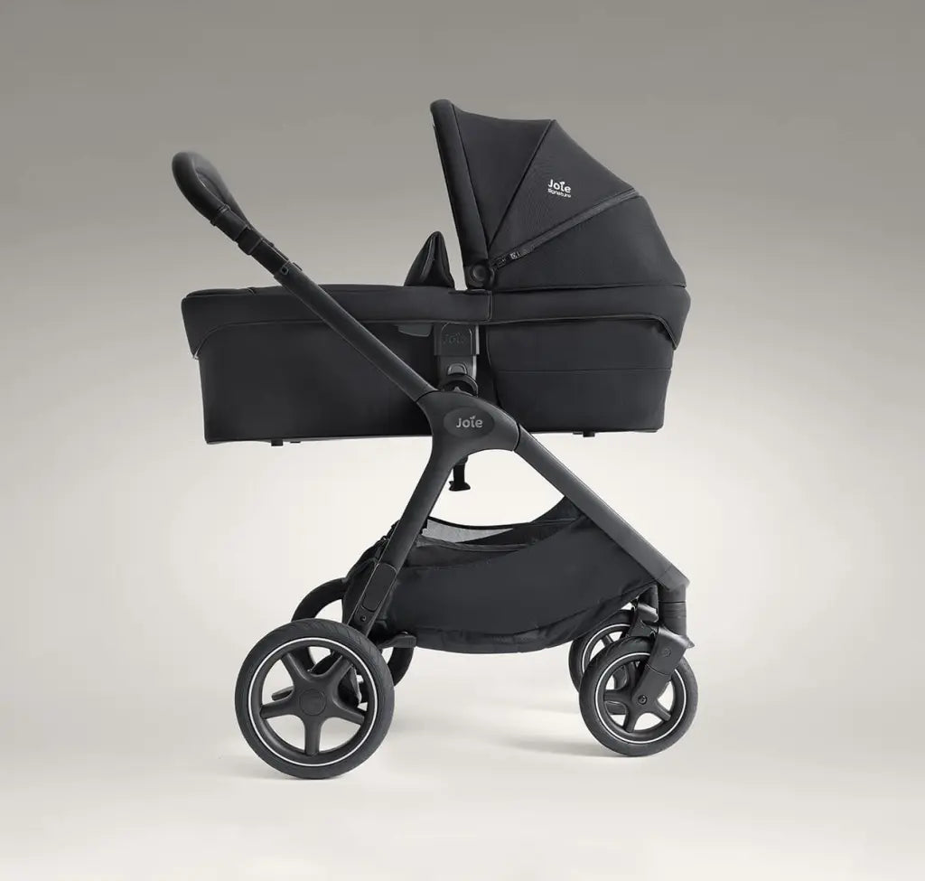 Joie Finiti Travel System Bundle in ECLIPSE