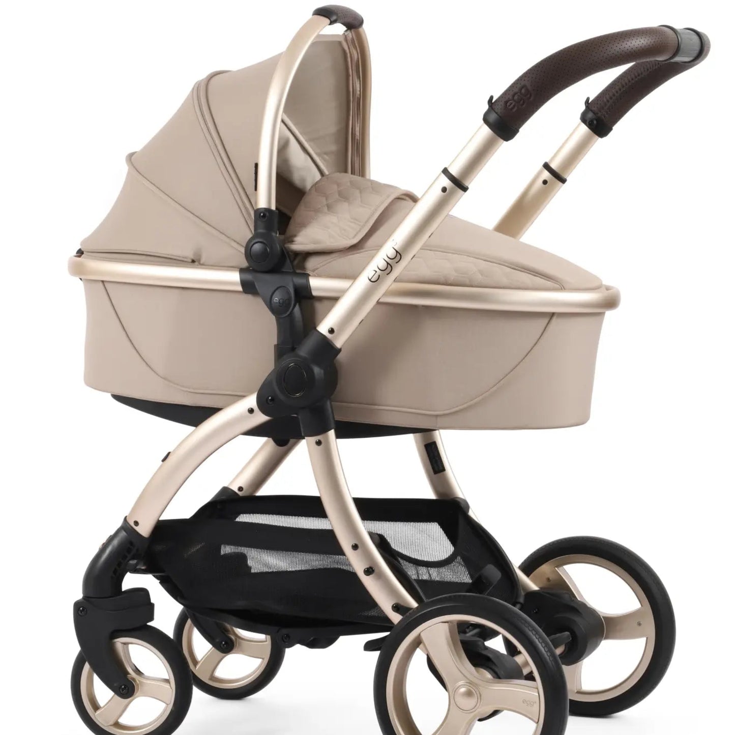 Egg 3 Travel System Feather - Luxury British Designer Pram with Premium Fabrics
