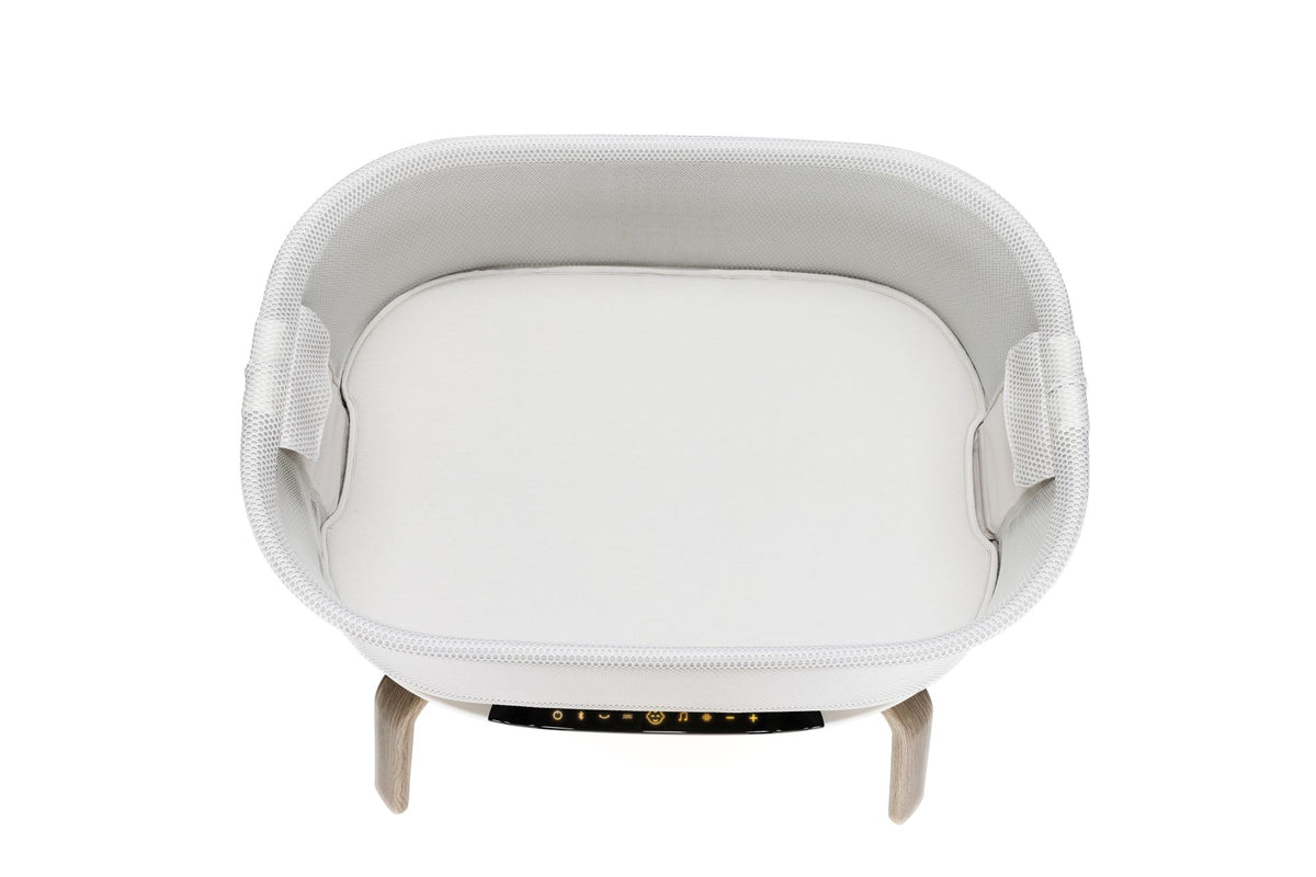 Graco Eluma™ Nest Bedside Crib