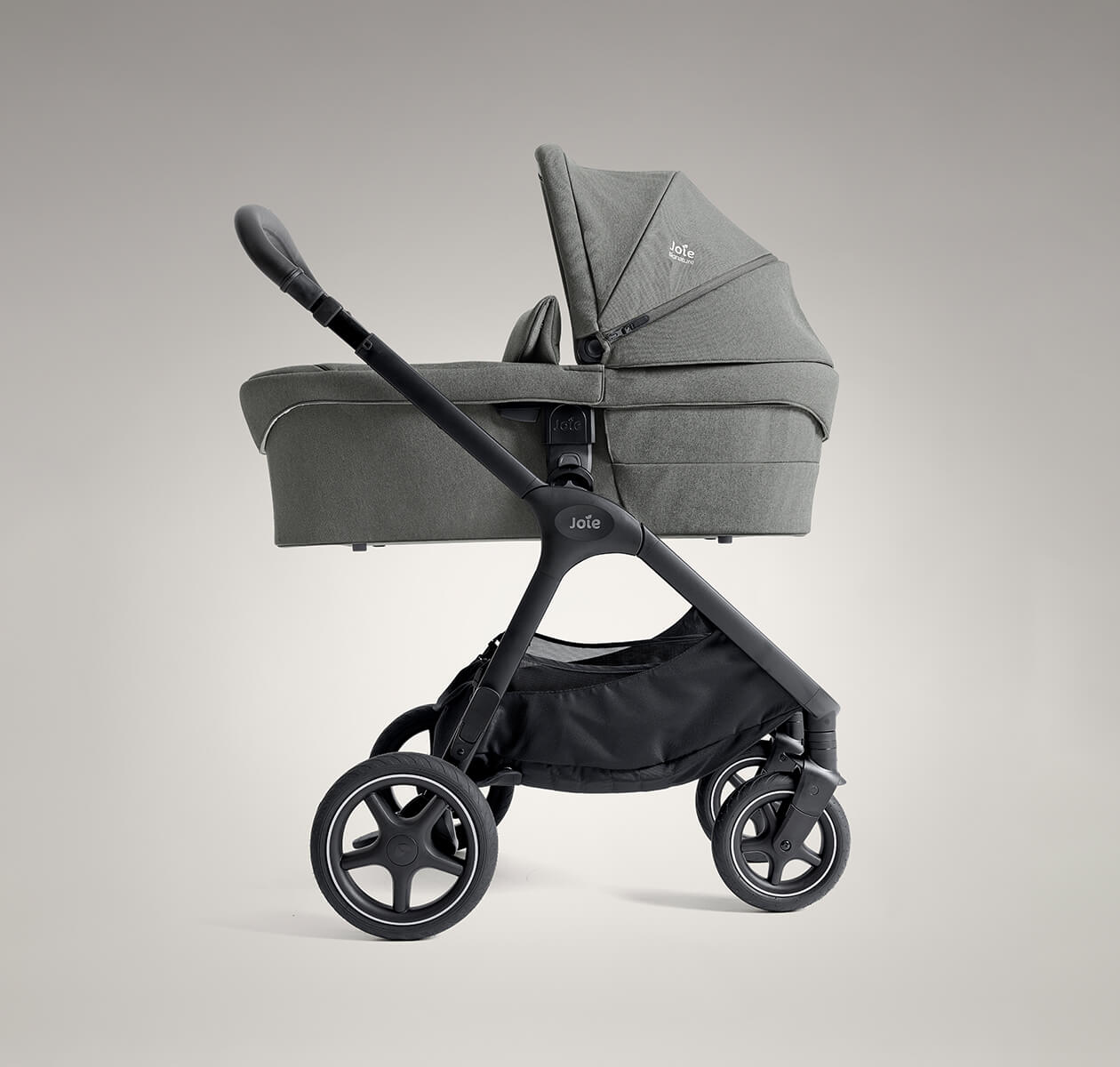 Joie Finiti Travel System Bundle